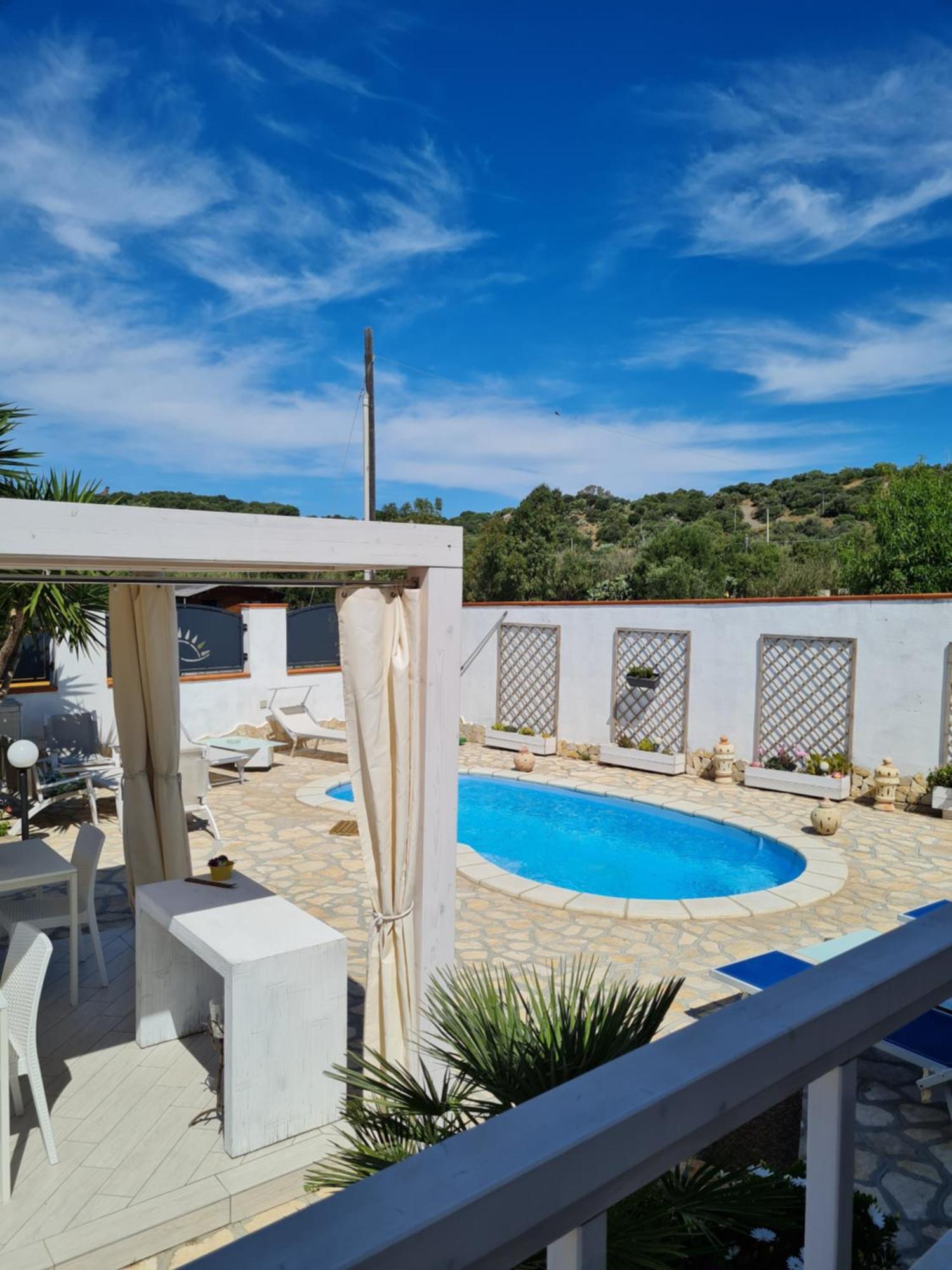 Il Fenicottero Rosa Bed & Breakfast Capitana Exterior photo
